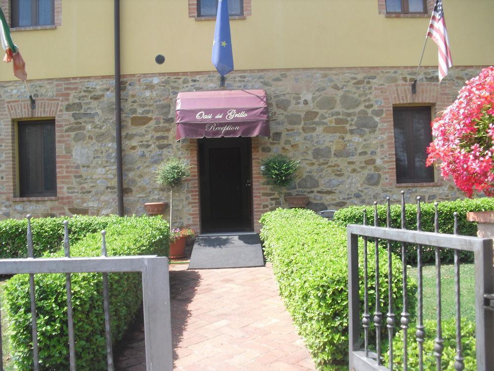 Oasi Del Grillo Aparthotel Castelnuovo Berardenga Exterior photo