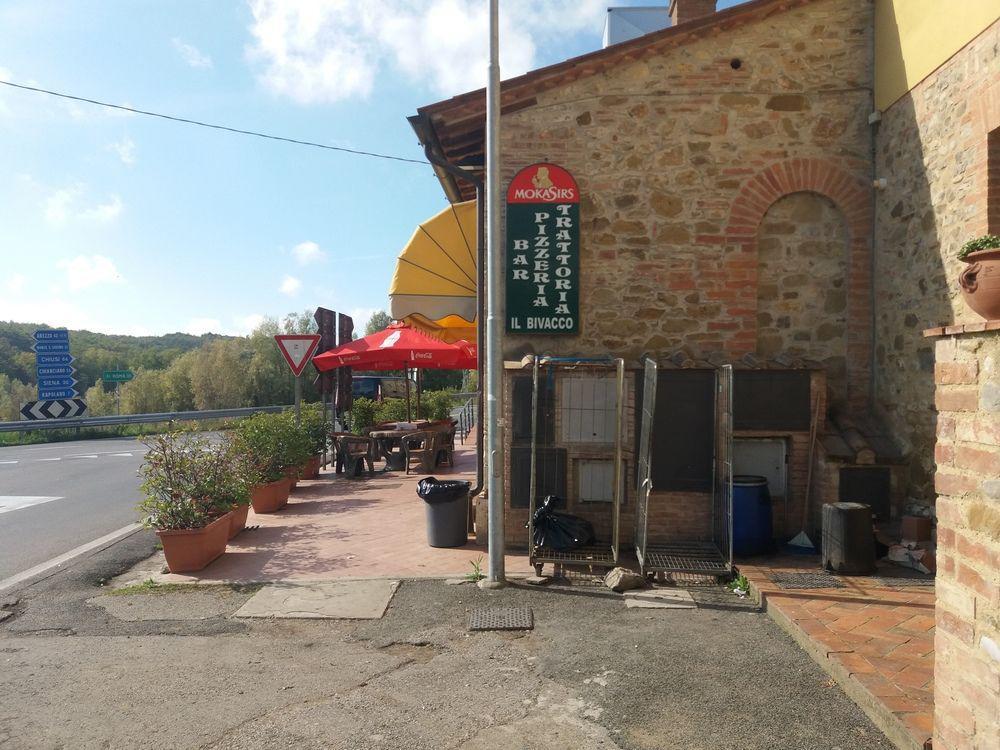 Oasi Del Grillo Aparthotel Castelnuovo Berardenga Exterior photo